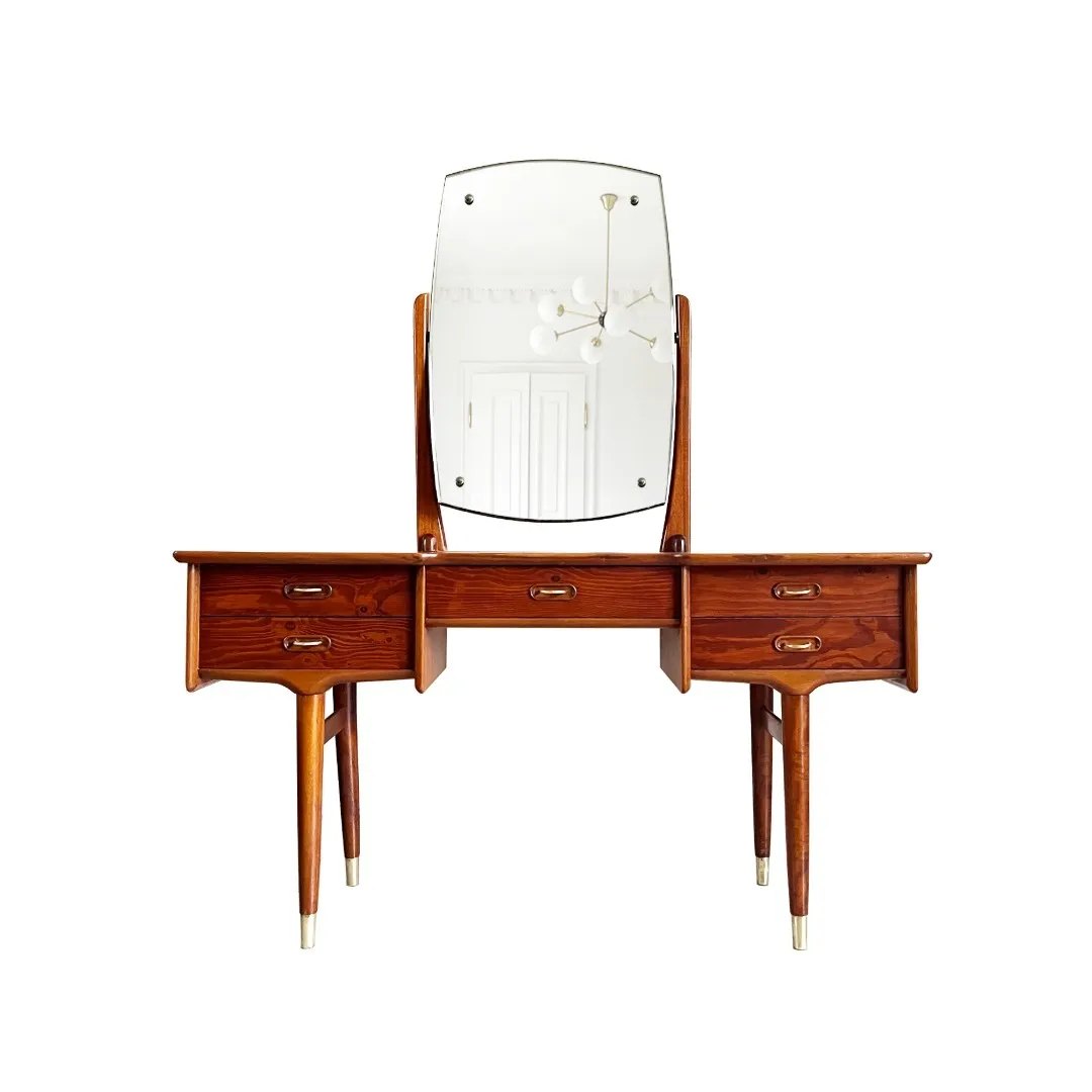 norweska toaletka mid-century, lata 60.